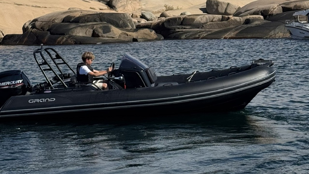 Grand GL 500 BE -24 Mercury F 100 ELPT -25