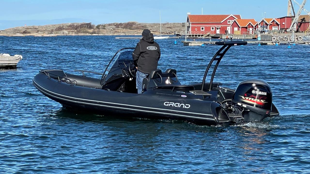 Grand GL 580 BE -24 Yamaha VF115 V-Max