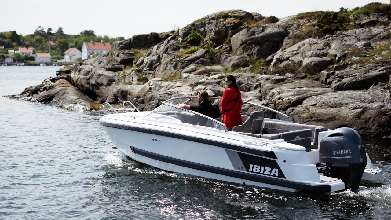 Ibiza 690 T -26 Yamaha F 225 XCB -26