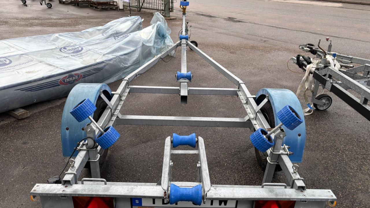 Neptun Navy 750 -19 EU-Trailer
