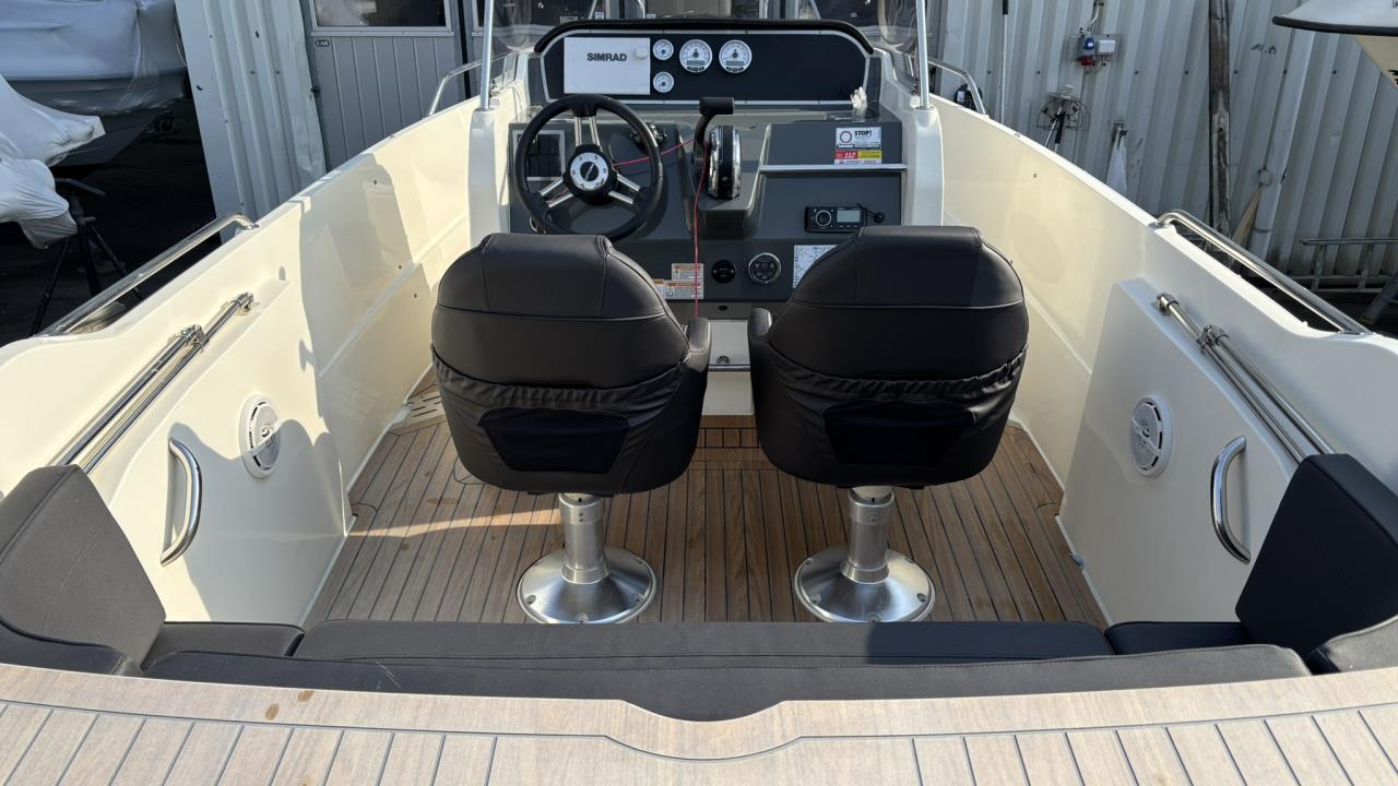 Uttern S62 -15 med Mercury F 150 ELXPT -15