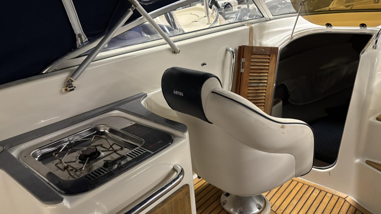 Ryds 23 DC med Mercruiser 4,3 MPI -05