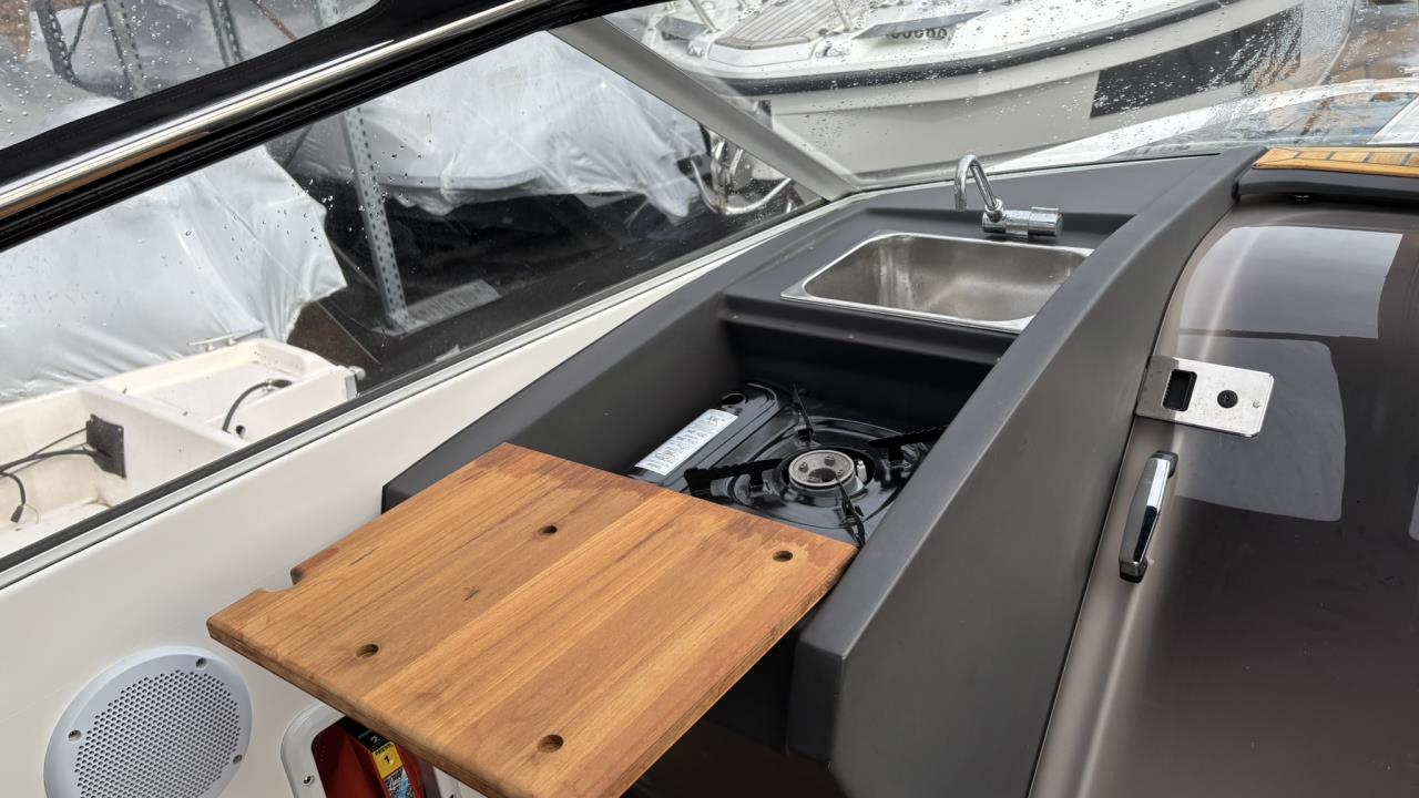 Ibiza 760 Touring med Mercury F250 XL -17