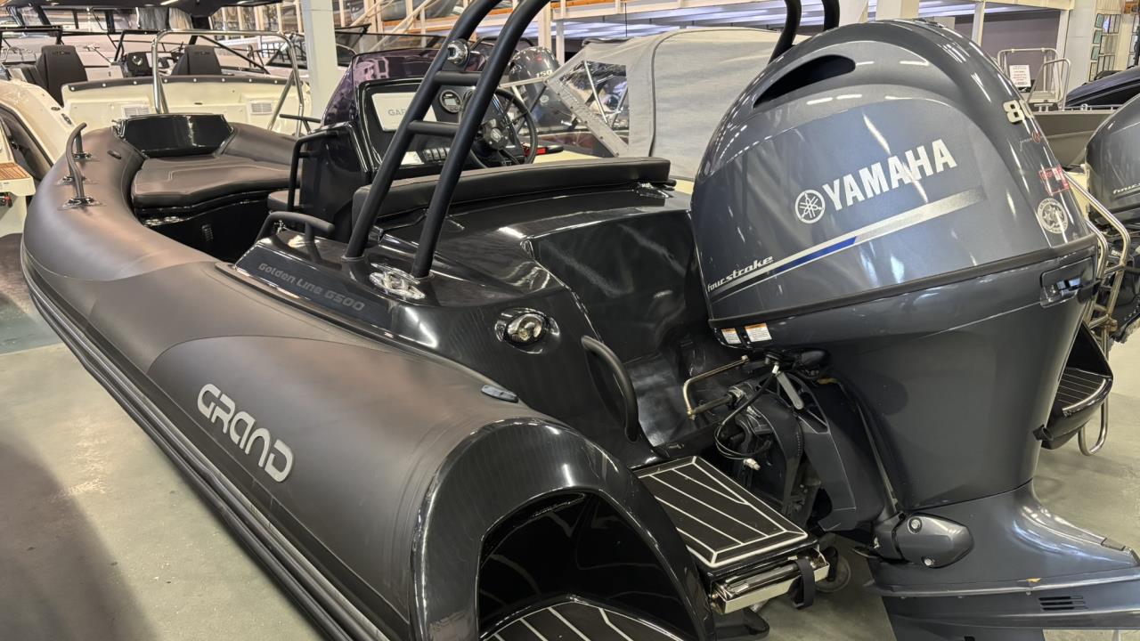 Grand 500 BE -22 med Yamaha F80 LB -23