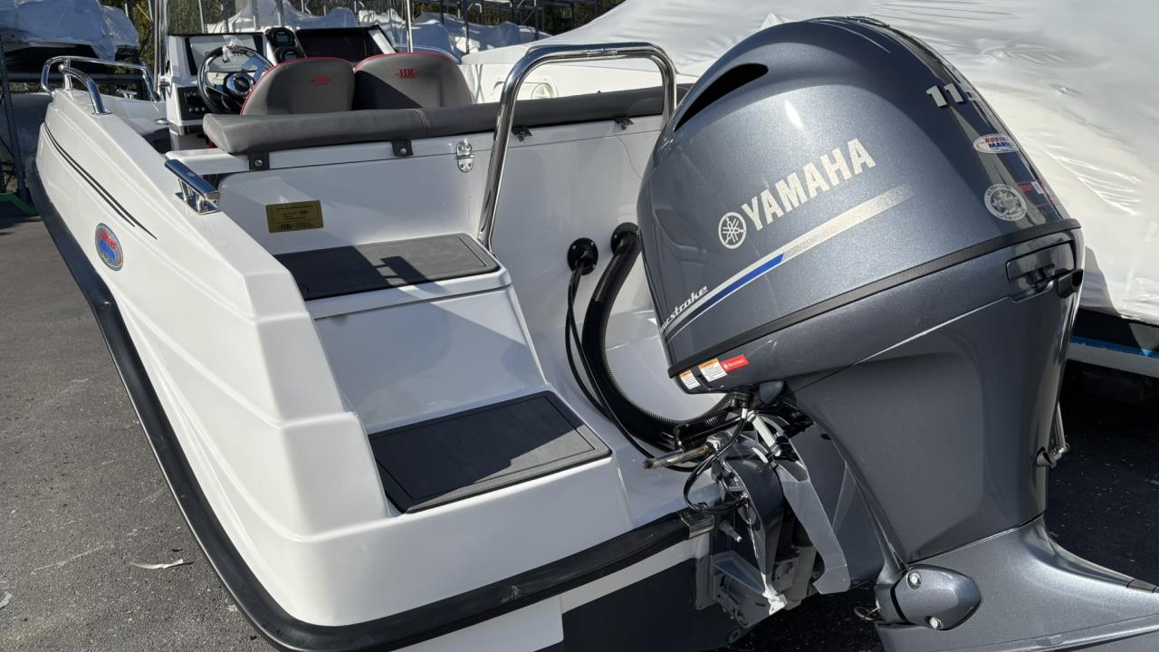 HR 602 CC -22 med Yamaha F115 LB -22