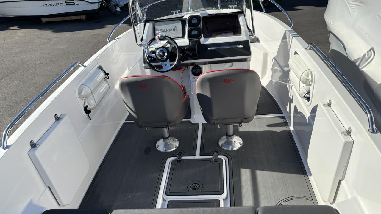 HR 602 CC -22 med Yamaha F115 LB -22
