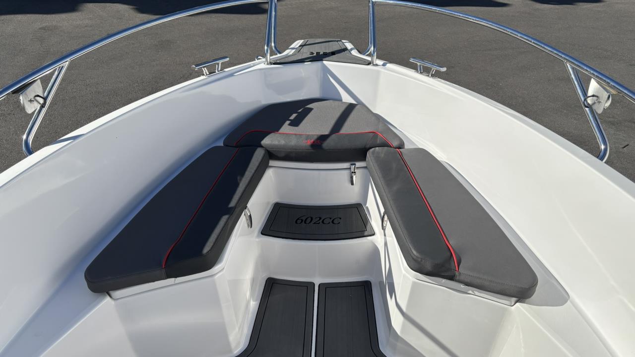 HR 602 CC -22 med Yamaha F115 LB -22