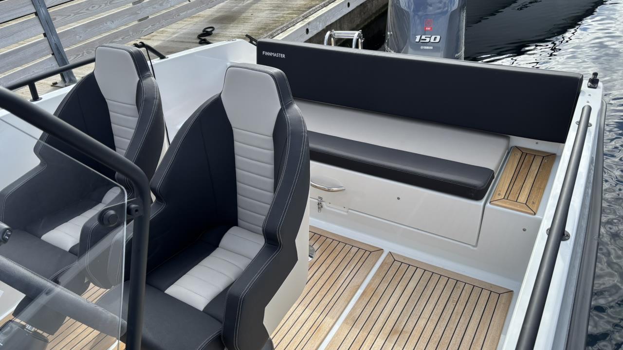 Finnmaster S6 -23 med Yamaha F150 XB -25