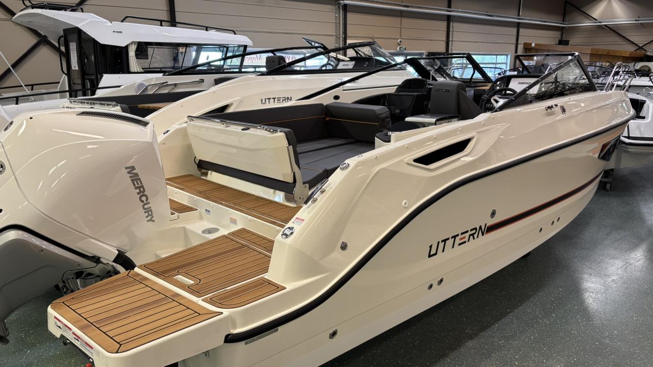 Uttern D70 med Mercury F250 XL DTS Vit -25
