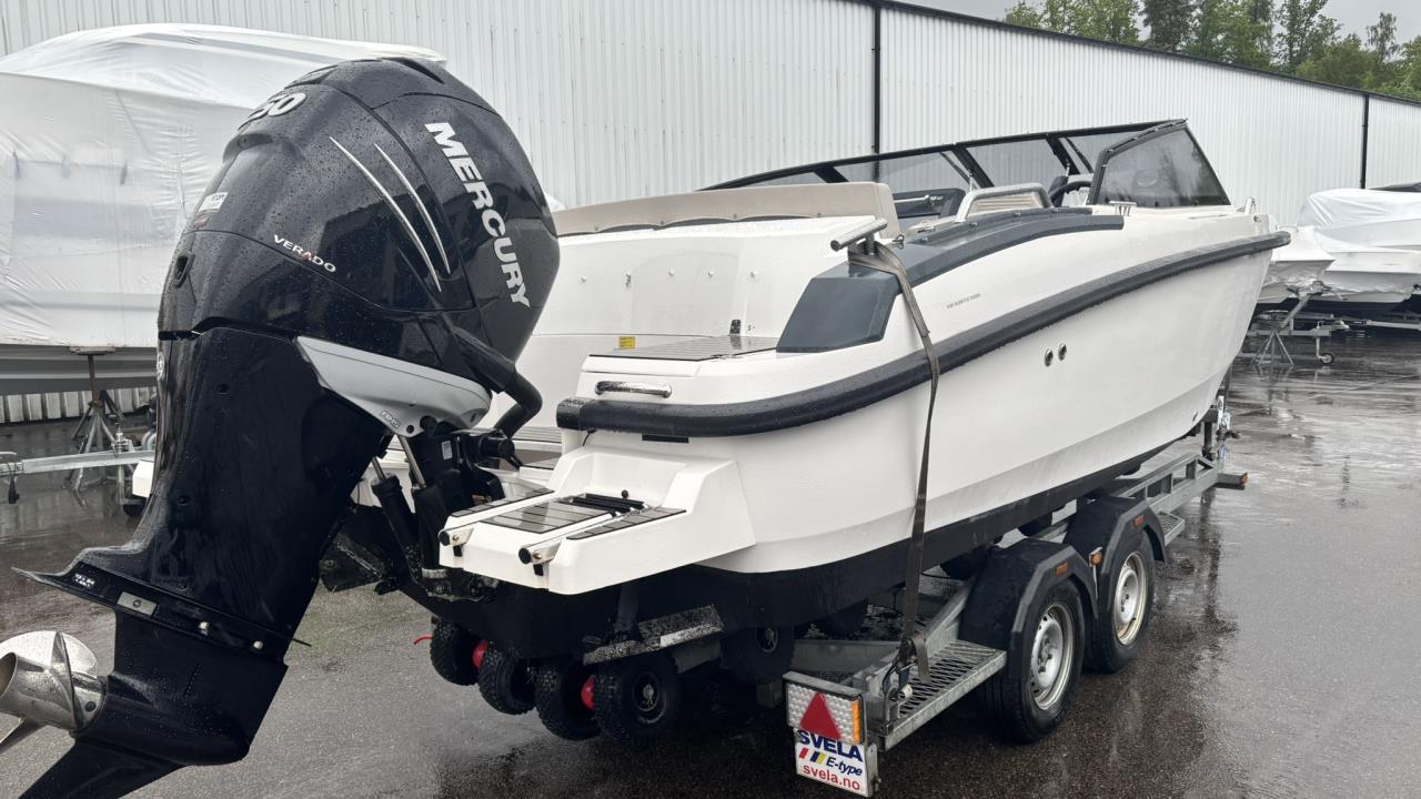 Bella 700 BR -17 med Mercury F 250 XL DTS -17
