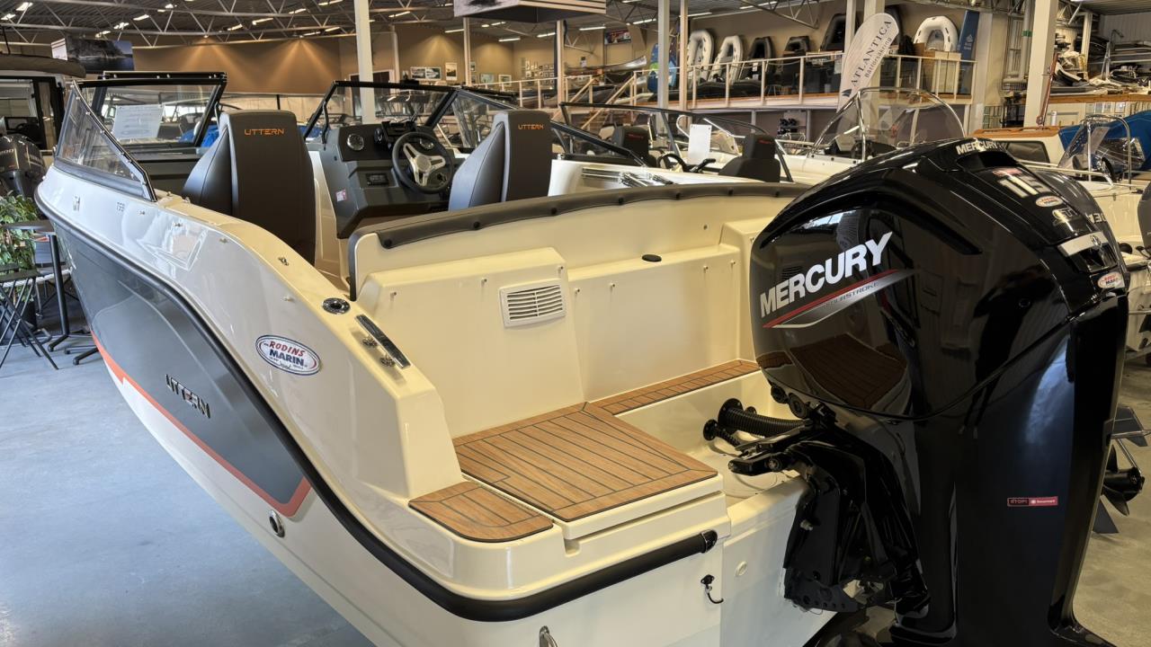 Uttern T59 -22 med Mercury F115 ELXPT CT -22