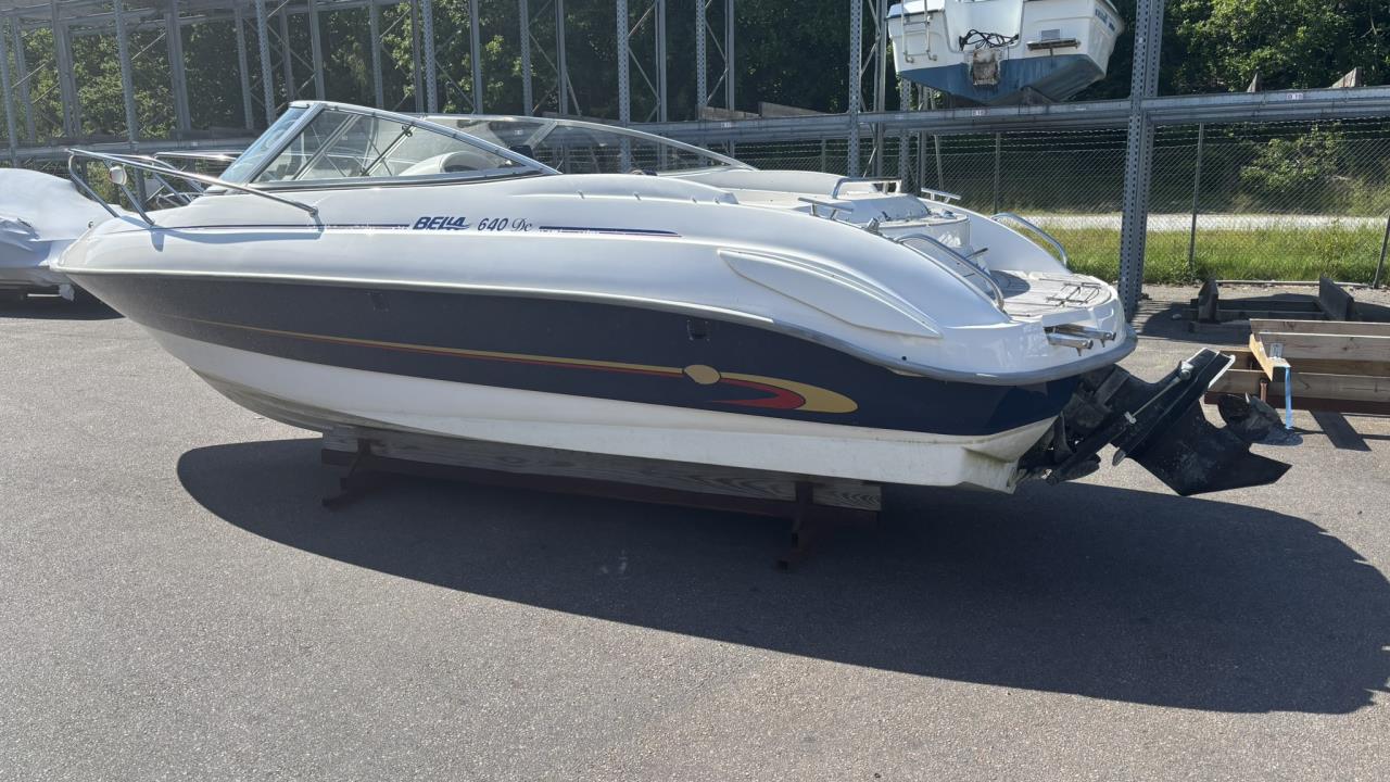 Bella 640 DC med Mercruiser 4,3 MPI -07