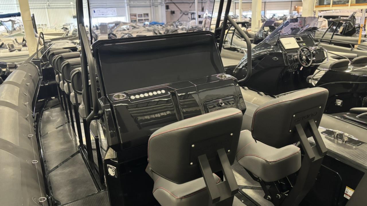 Grand 950 Drive med Mercury F350 XL V10 x2