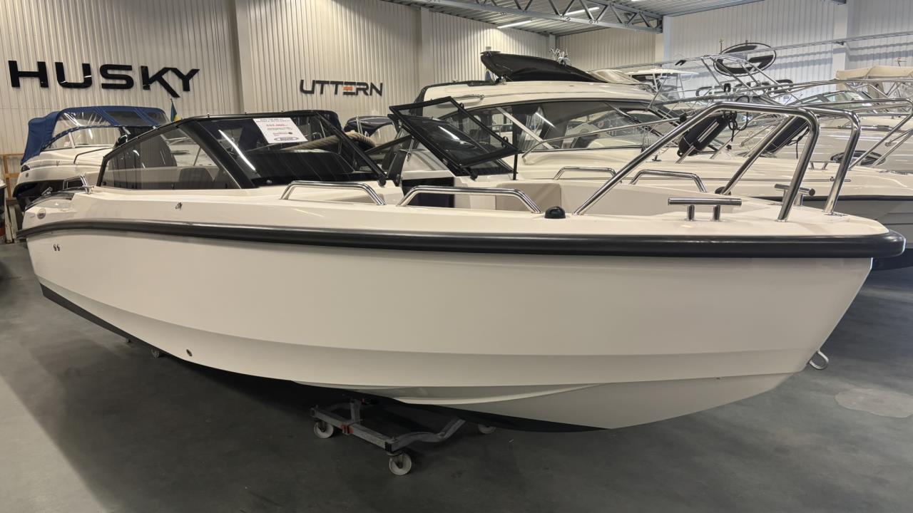Bella 700 BR -17 med Mercury F 250 XL DTS -17