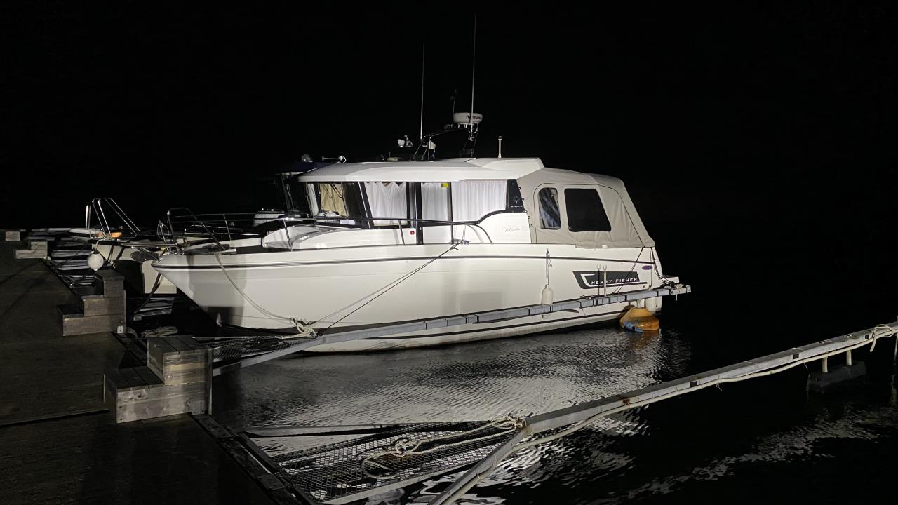 Jeanneau 855 Marlin -15 med Yamaha F 300 AETUL -19