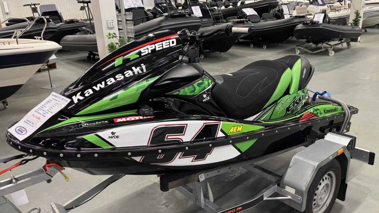Kawasaki STX 160 X -18 ink trailer