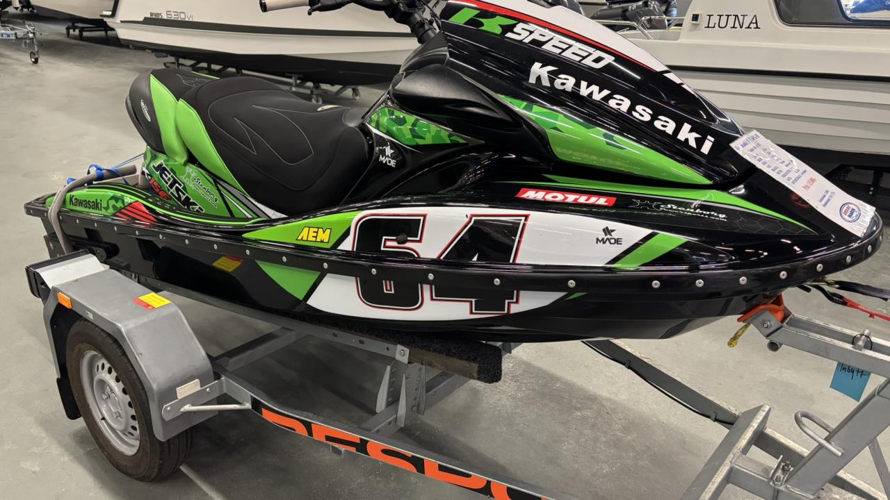 Kawasaki STX 160 X -18 ink trailer