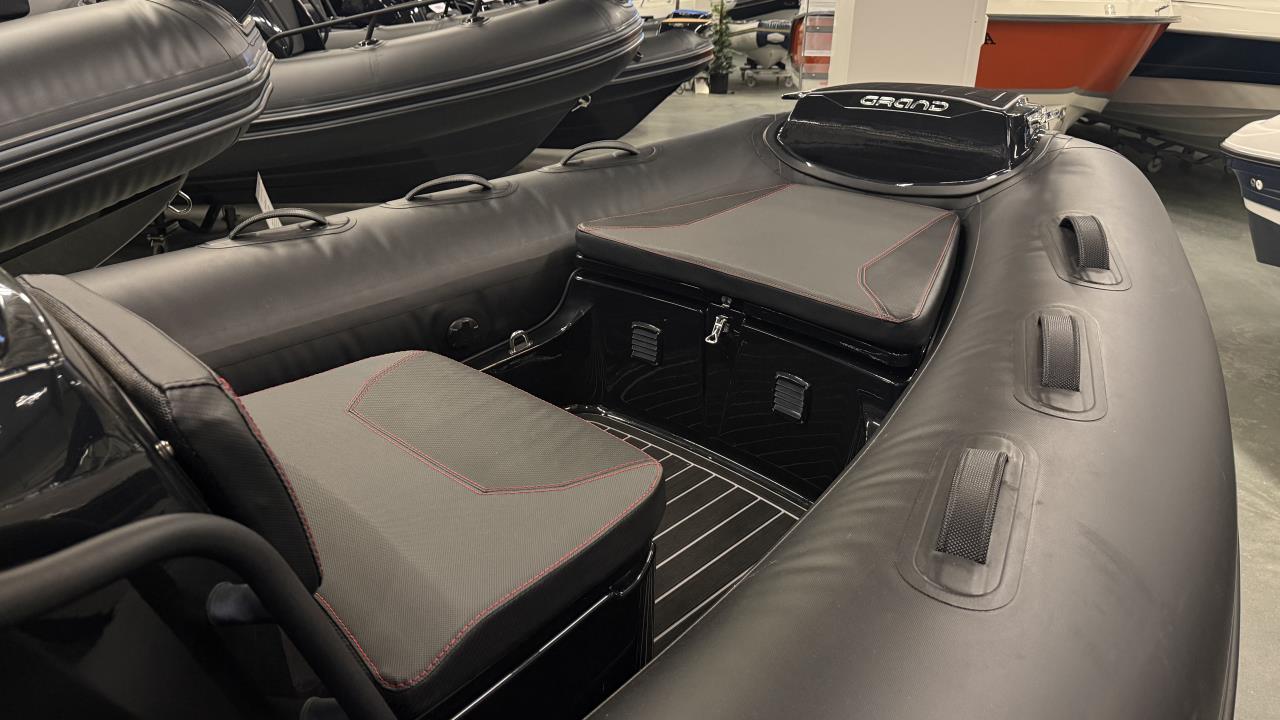 Grand 420 Black Edition -24 med Mercury F 60 ELPT -24