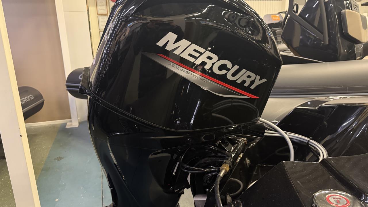 Grand 420 Black Edition -24 med Mercury F 60 ELPT -24