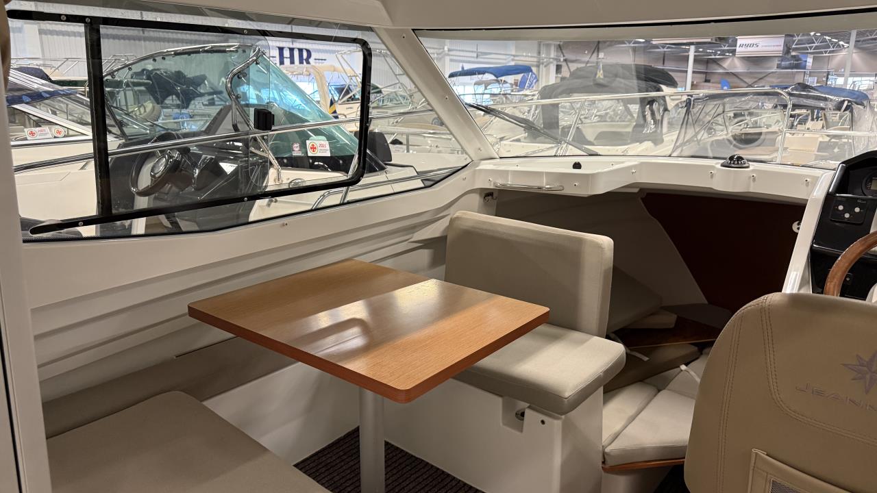 Jeanneau 695 Merry Fisher -17 med Yamaha F150 DETL -17