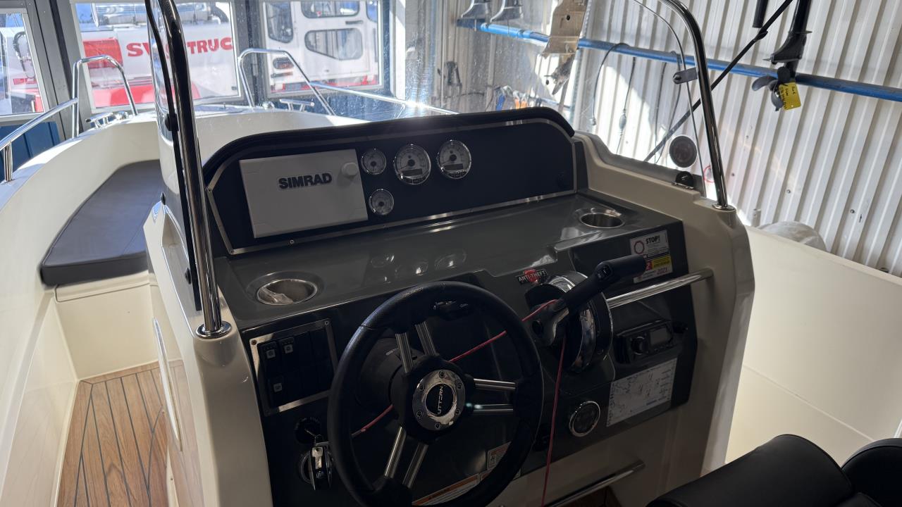 Uttern S62 -15 med Mercury F 150 ELXPT -15