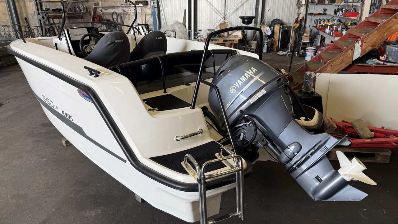 Ryds 550 Mid C Black Edition -21 Yamaha F 70 AETL -21