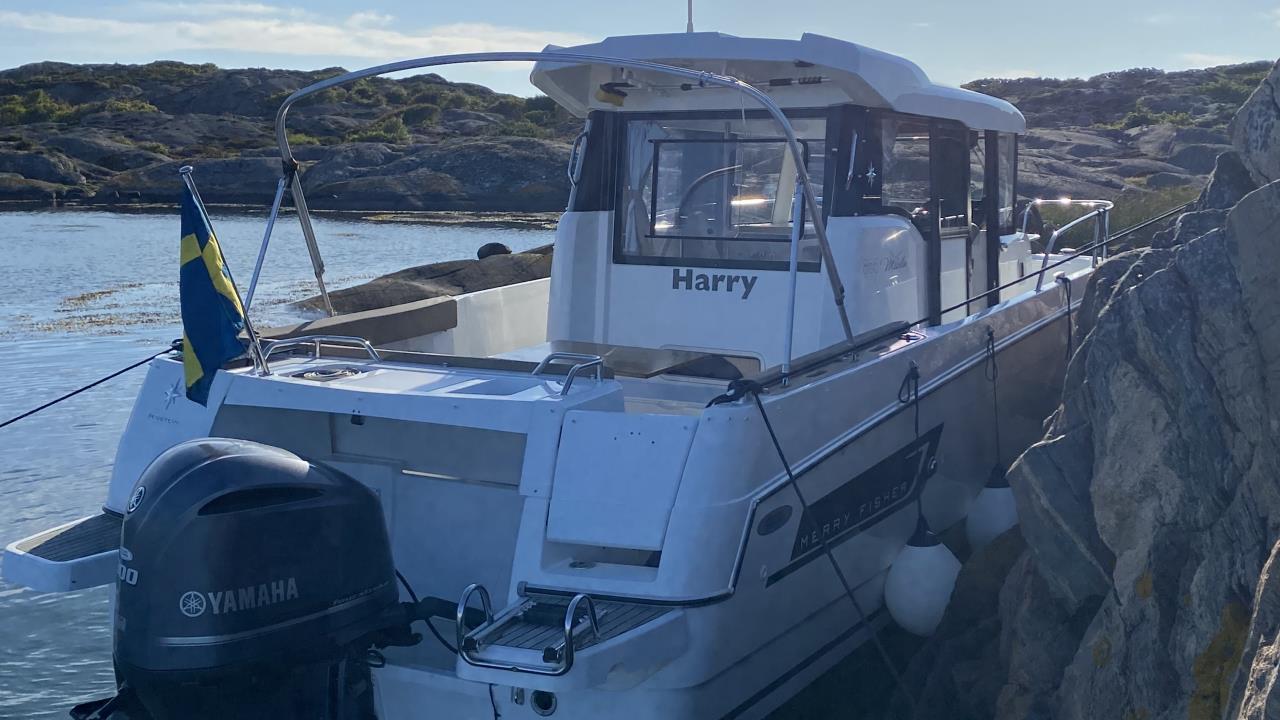 Jeanneau 855 Marlin -15 med Yamaha F 300 AETUL -19