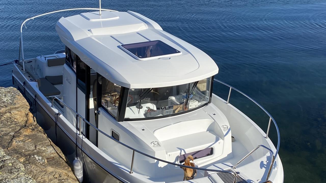 Jeanneau 855 Marlin -15 med Yamaha F 300 AETUL -19
