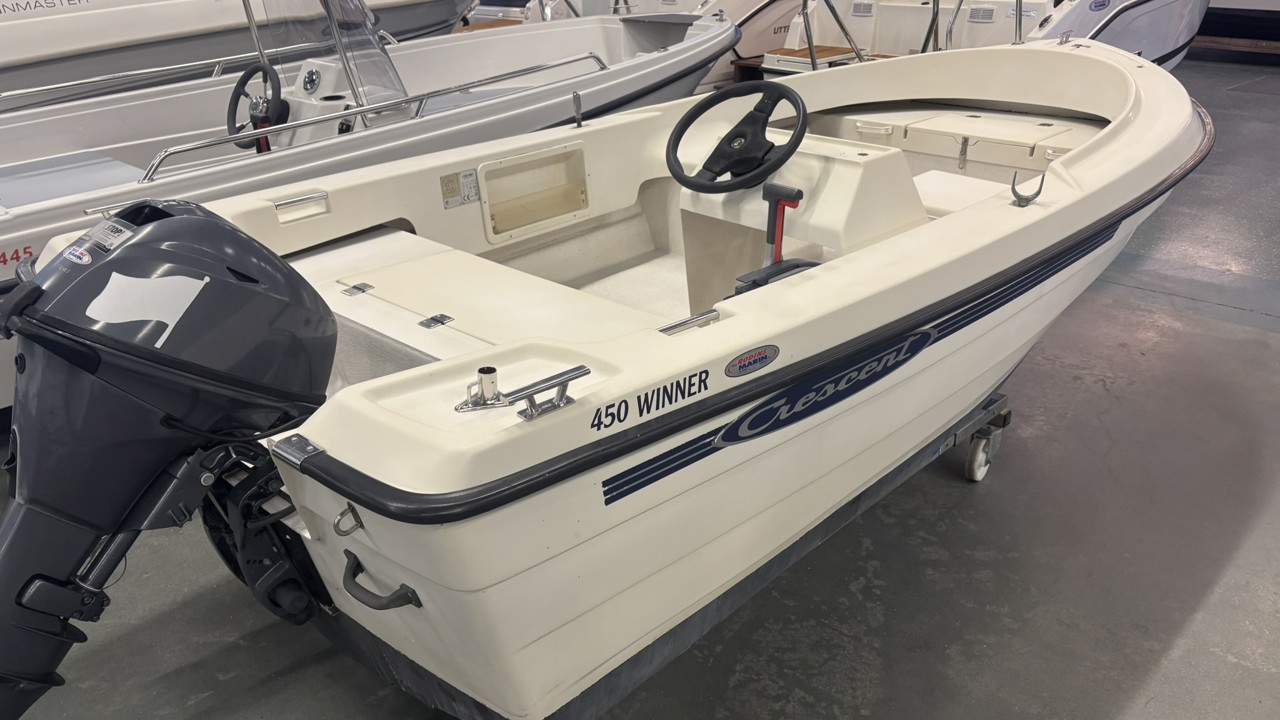 Crescent 450 Winner-05 med Yamaha F 20 BEPL-08