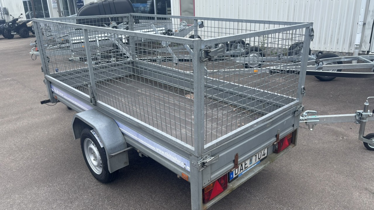 Tiki C-265 -08 Obromsad släpkärra