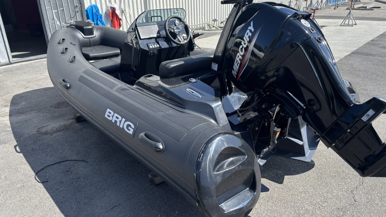 Brig Eagle 4 -22 med Mercury F 40 ELPT -21