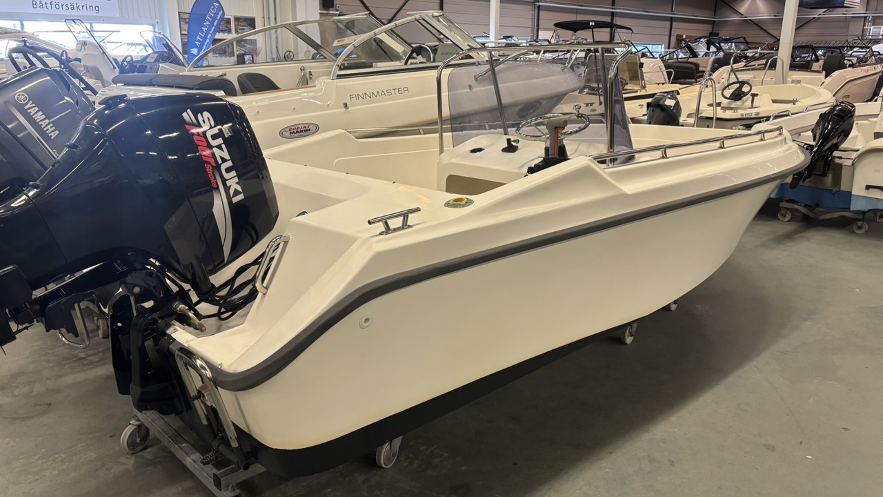 SeaMaster 175 -02 med Suzuki DF 60 TL -03 uttagen -04