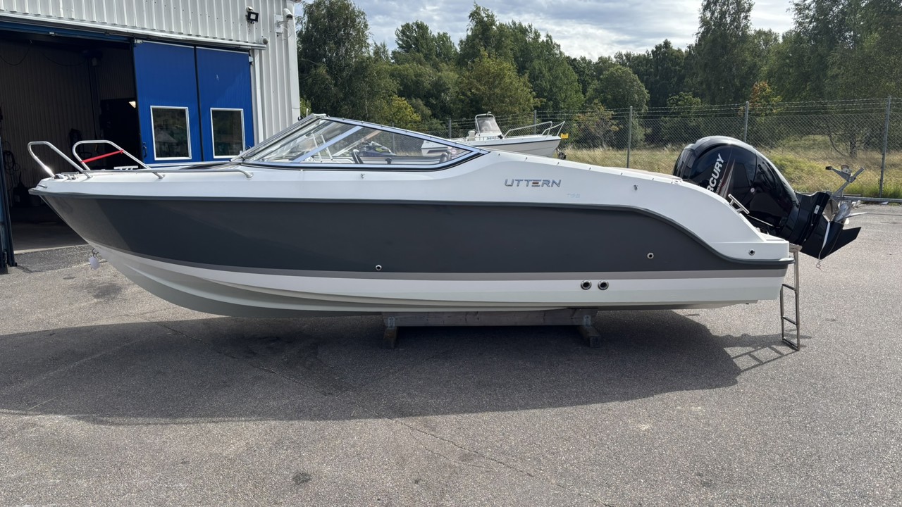 Uttern T62 -17 med Mercury F150 ELXPT -18