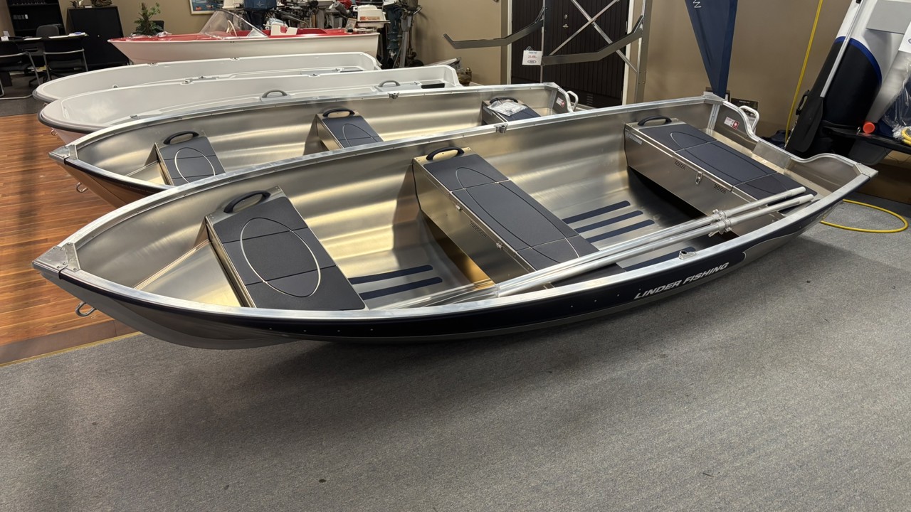 Linder 440 Fishing