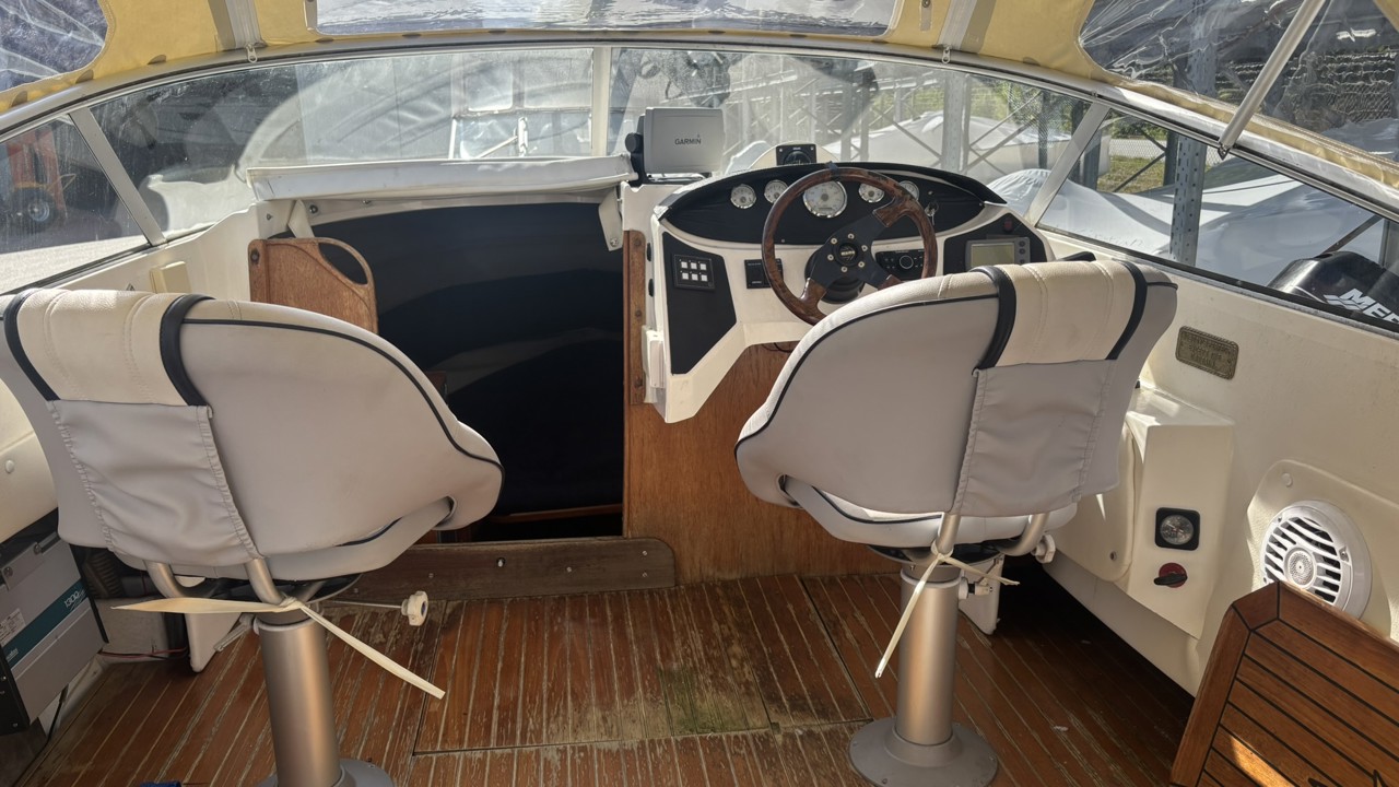 Scand 7100 med Volvo Penta V8 DP -76