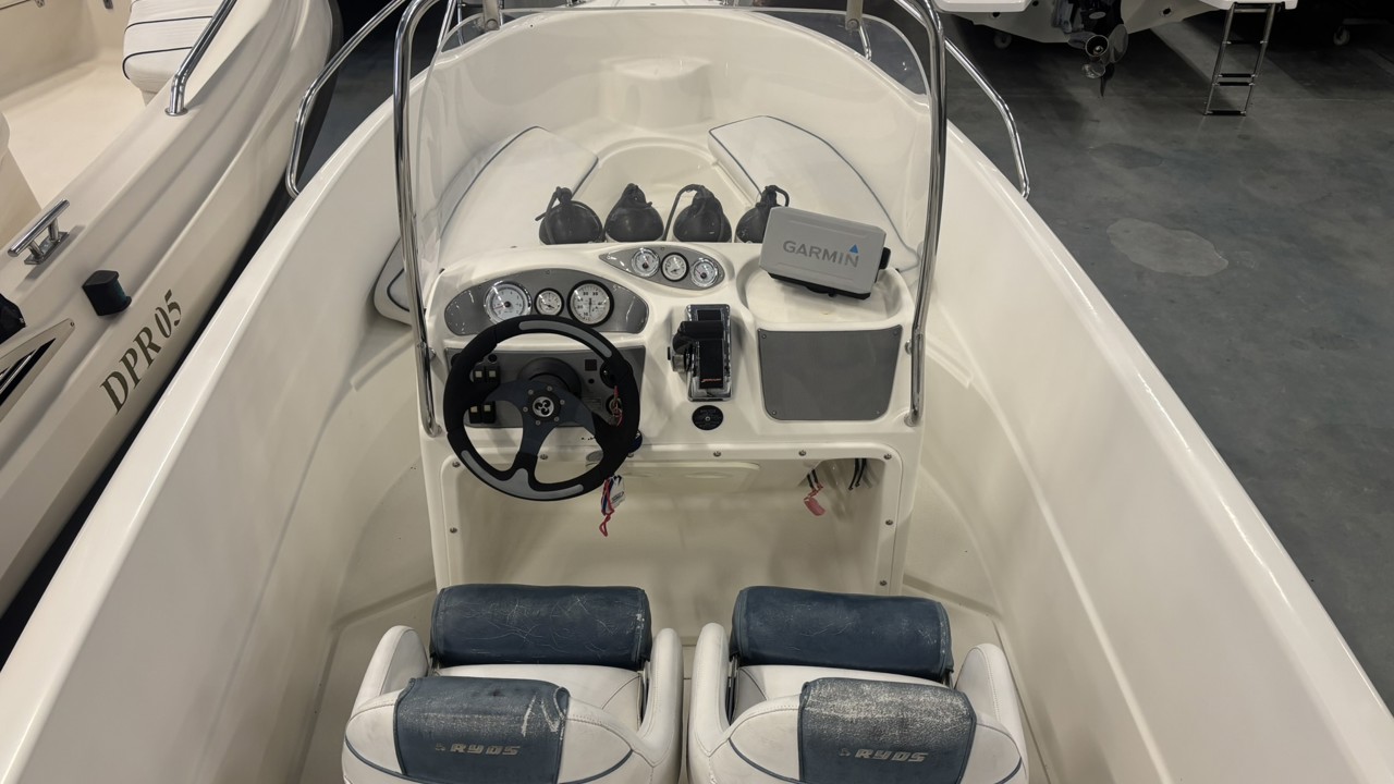 Ryds 18 GTS med Mercruiser 3,0 Alpha One -07