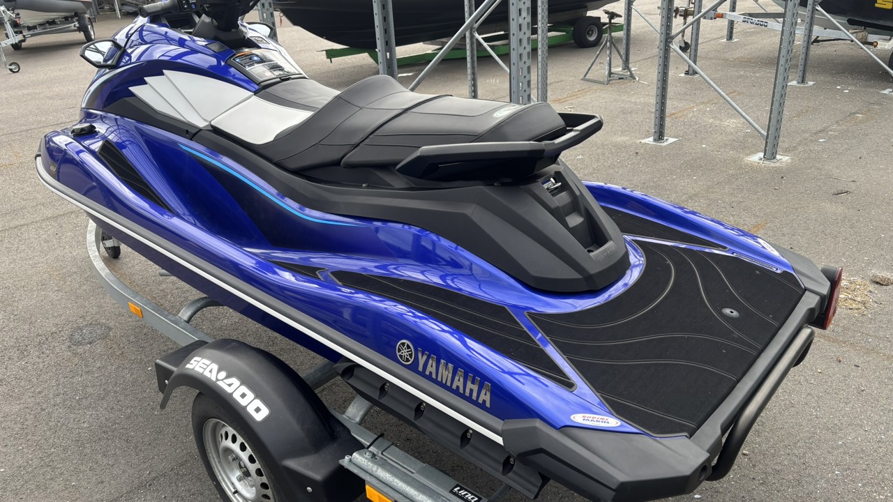 Yamaha GP 1800R SVHO -24 uttagen -26