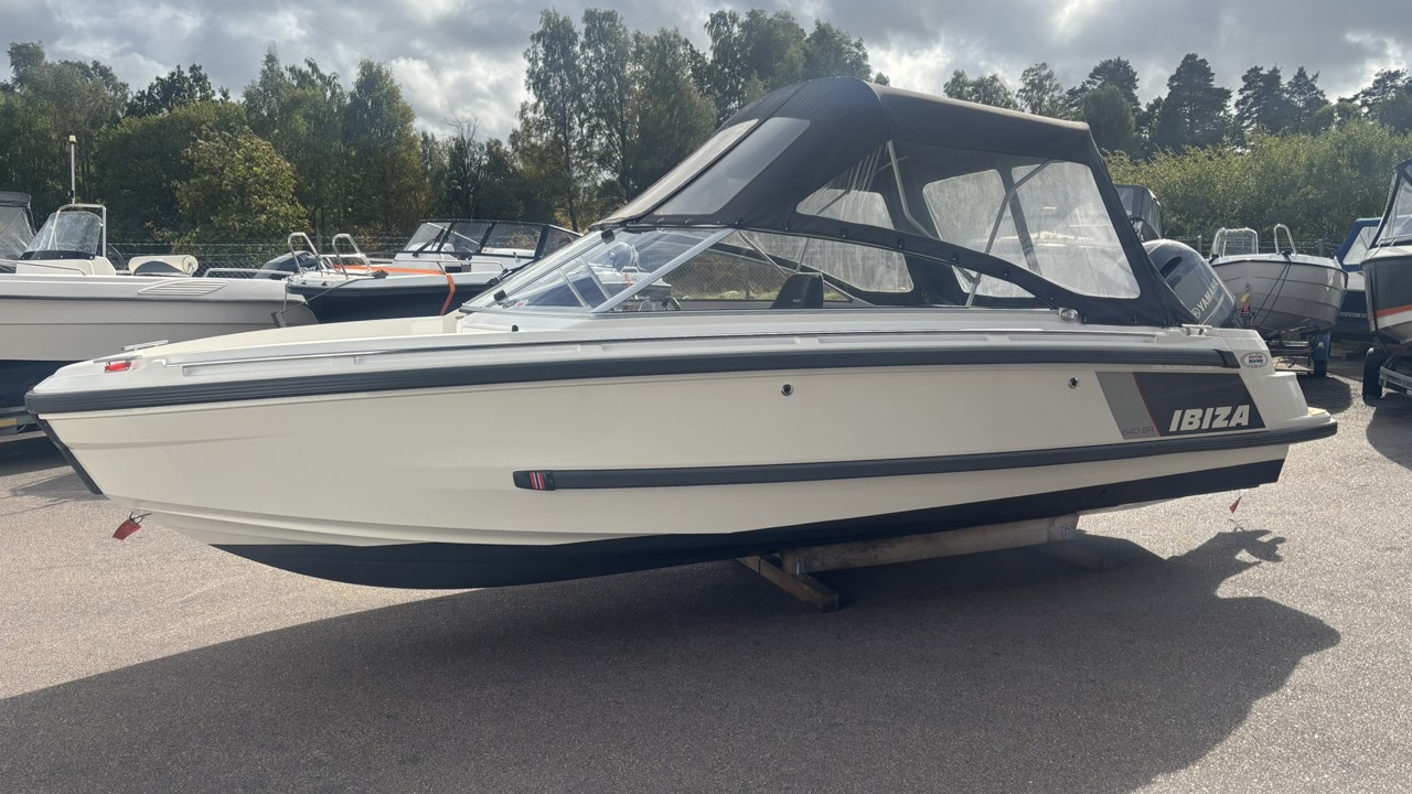 Ibiza 640 BR -18 med Yamaha F150 GETX -19