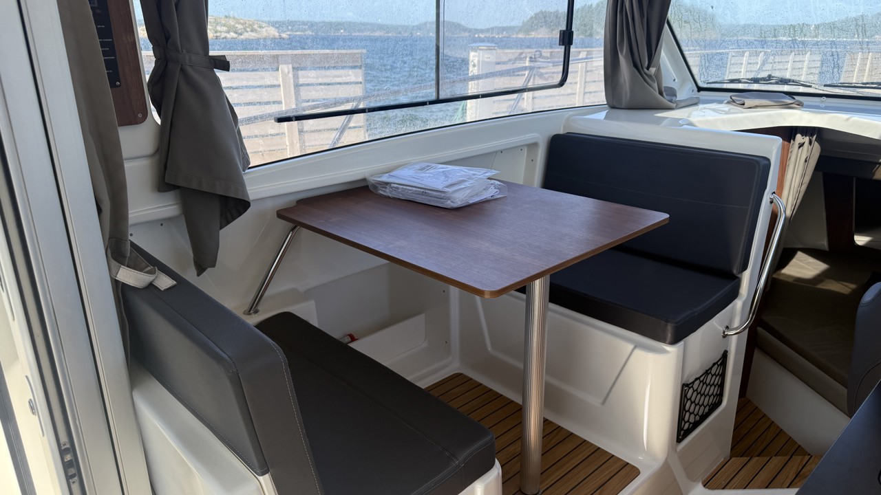 Uttern C77-18 med Mercury F 225 XL DTS-18 – Ready to Go