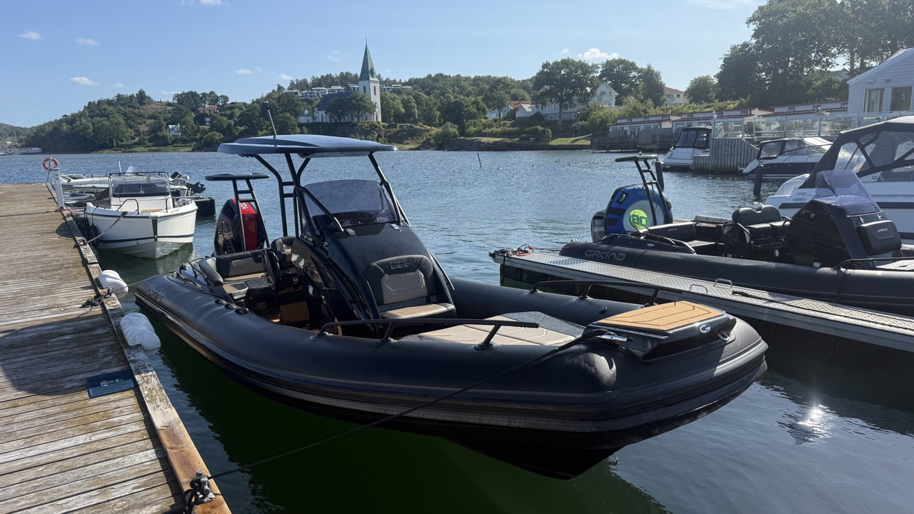 Grand 850 Golden Line med Mercury 400 Racing V 10 -26