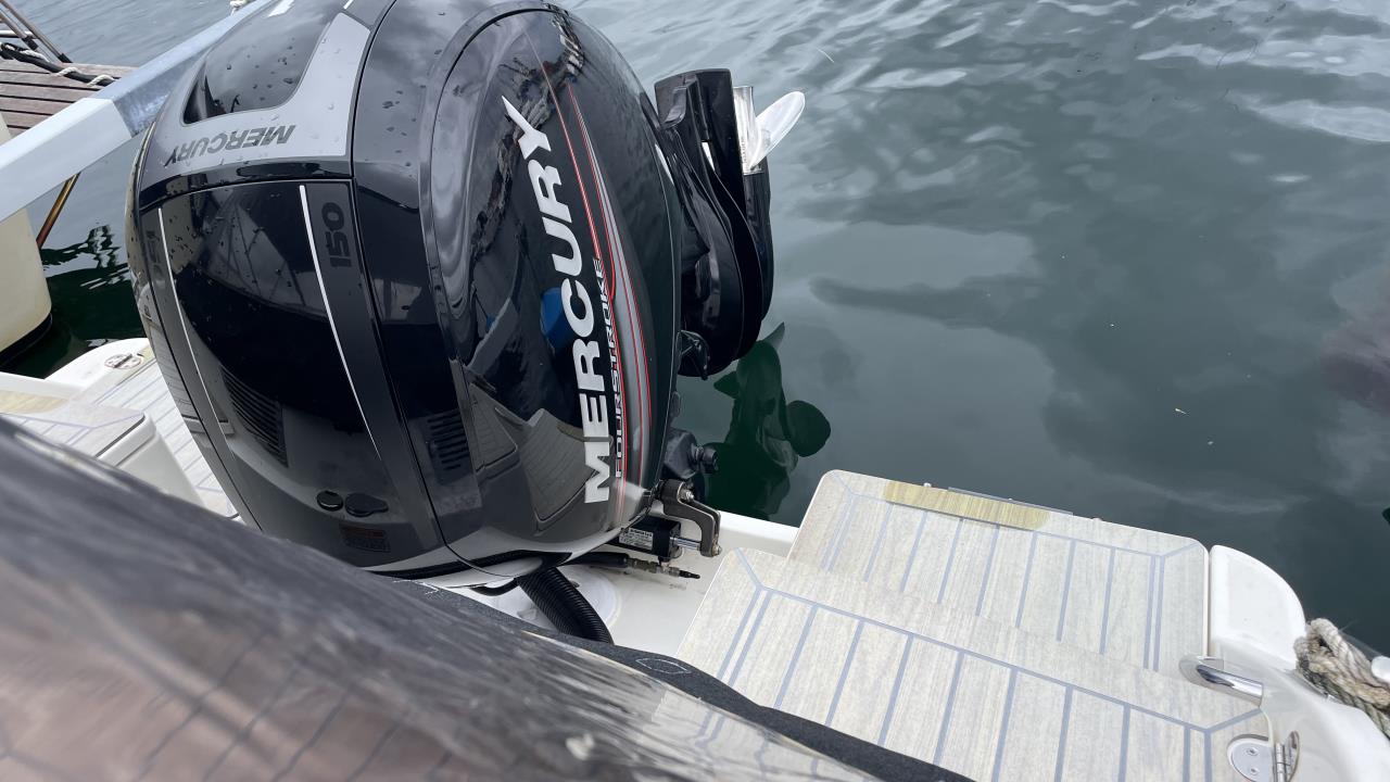 Uttern T 62 -17 Mercury F150EXLPT -17