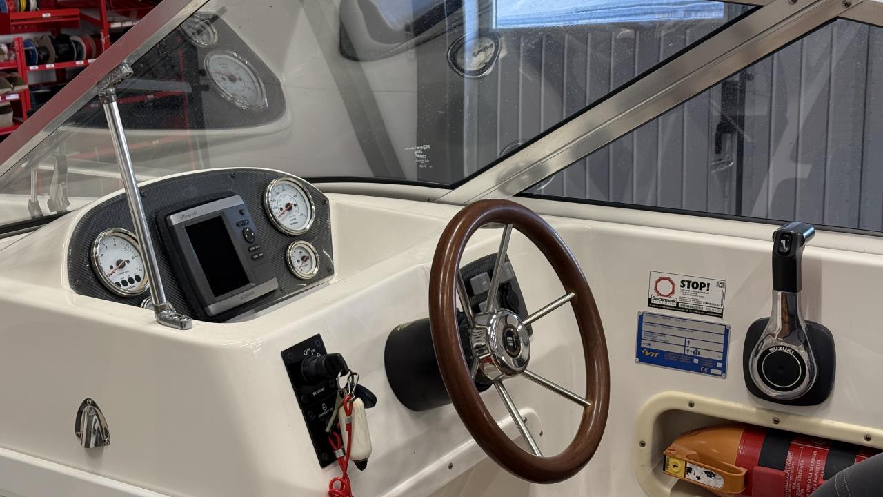 AMT 185 BR -08 Suzuki DF 115 TL -08