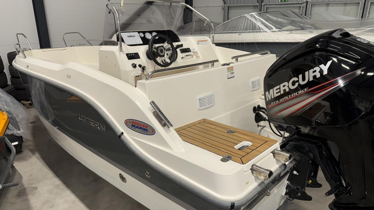 Uttern S 51 -17 Mercury F 80 ELPT -17