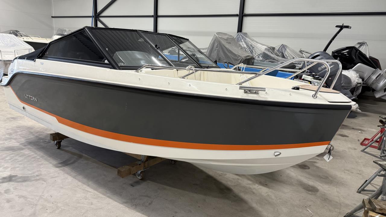 Uttern T 53 -21 Mercury F 115 ELPT -21