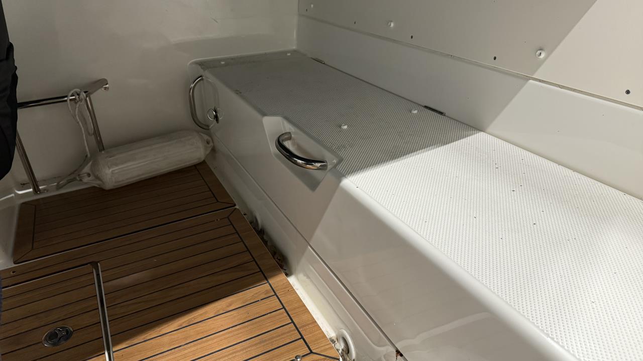 Uttern T 53 -21 Mercury F 115 ELPT -21