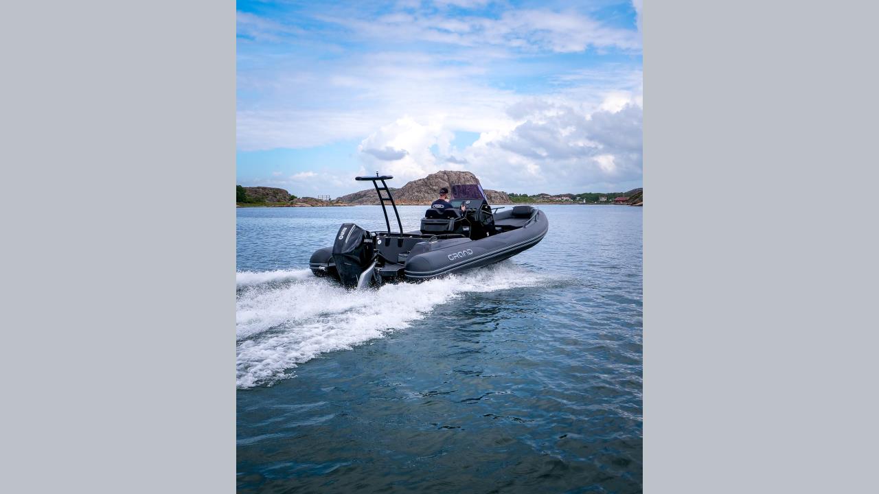 Grand GL 750 BE -24 Mercury F250 XL DTS V-8