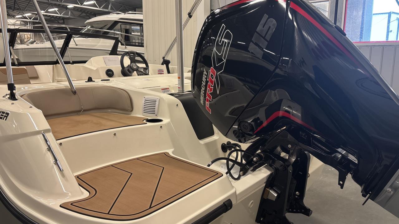 Quicksilver 525 Axess -22 med Mercury F 115 L Pro XS -25