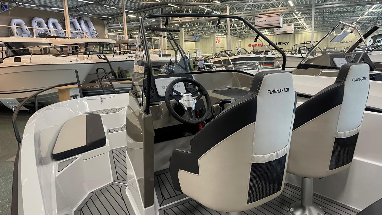 Finnmaster S5 -22 med Yamaha F100 LB -25
