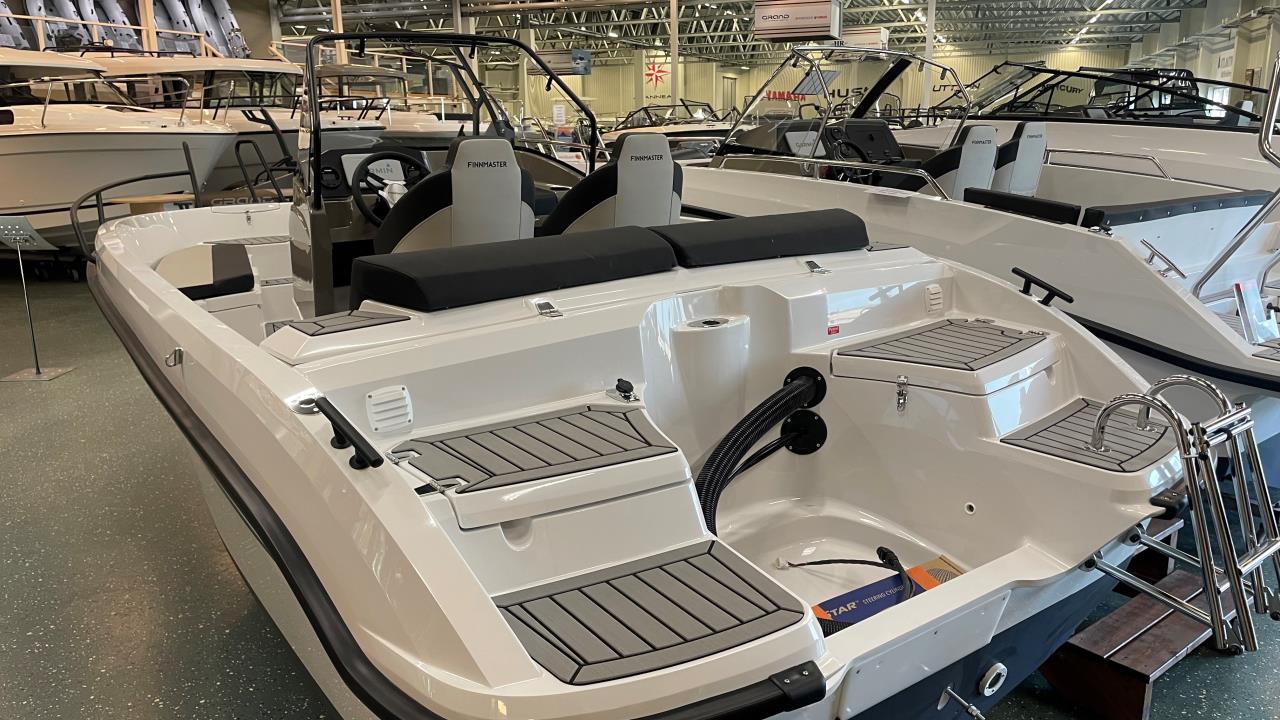 Finnmaster S5 -22 med Yamaha F100 LB -25