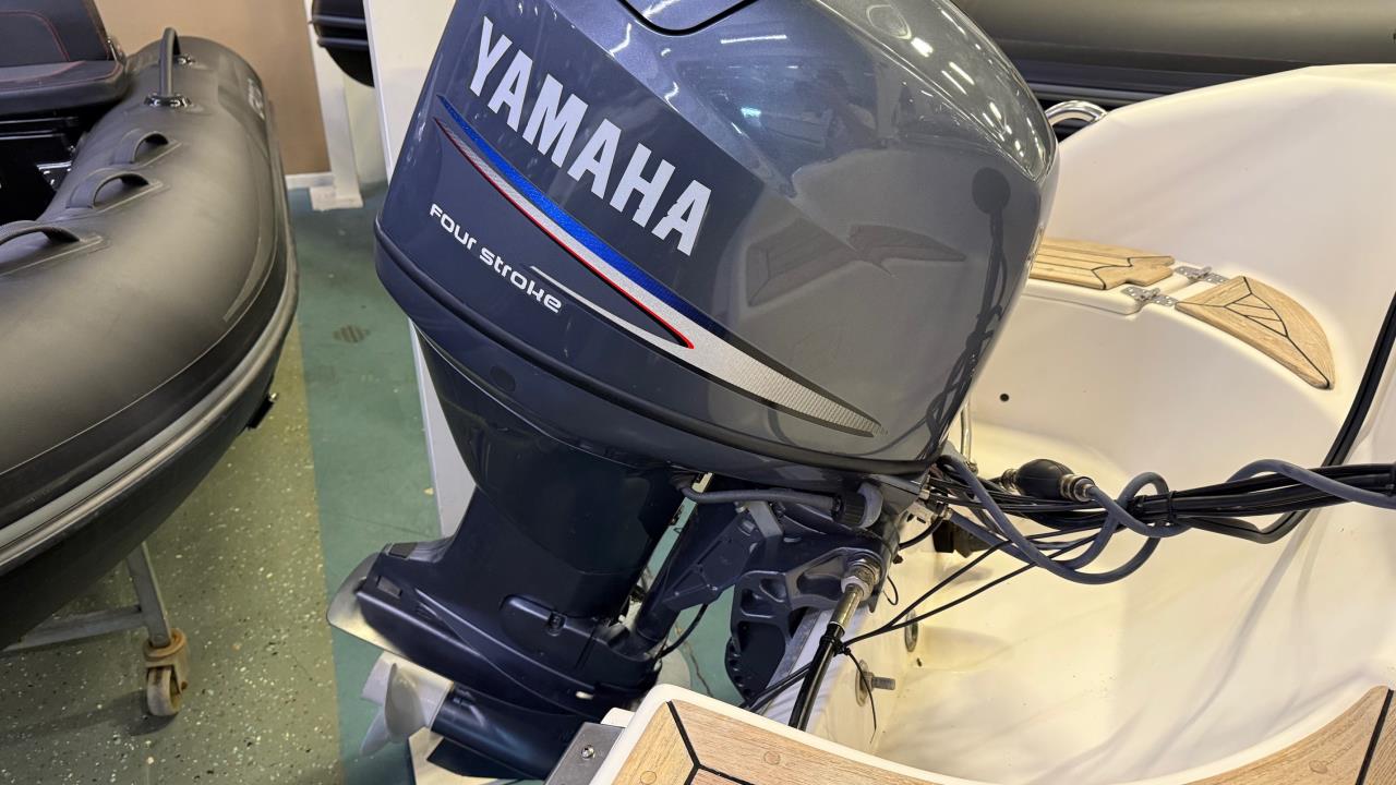 Yamarin 50 TC -09 med Yamaha F 60 CETL -12